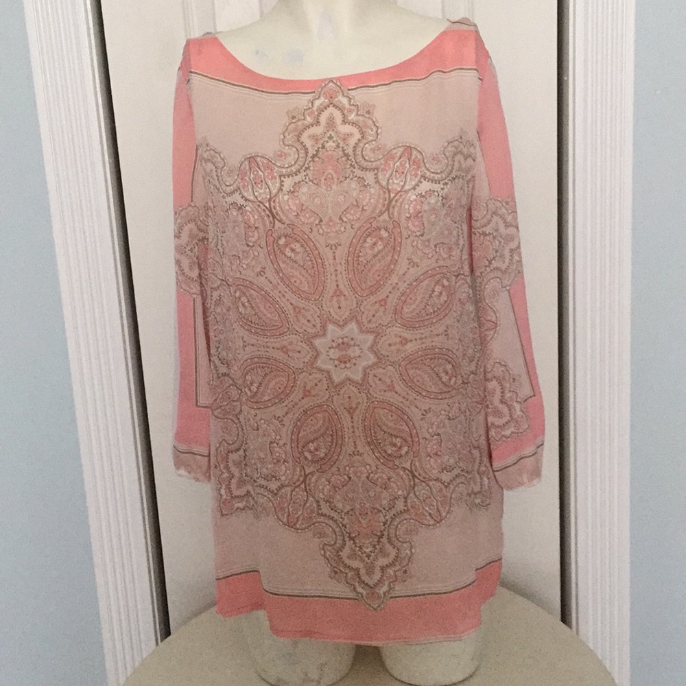 Beautiful tunic top